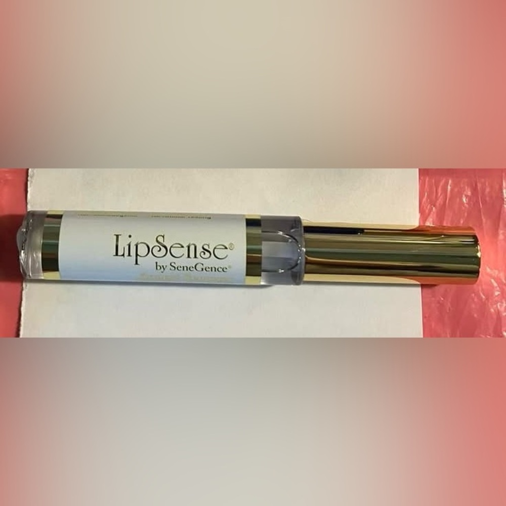 LipSense by SeneGence - Oops Remover - (6 for $28)